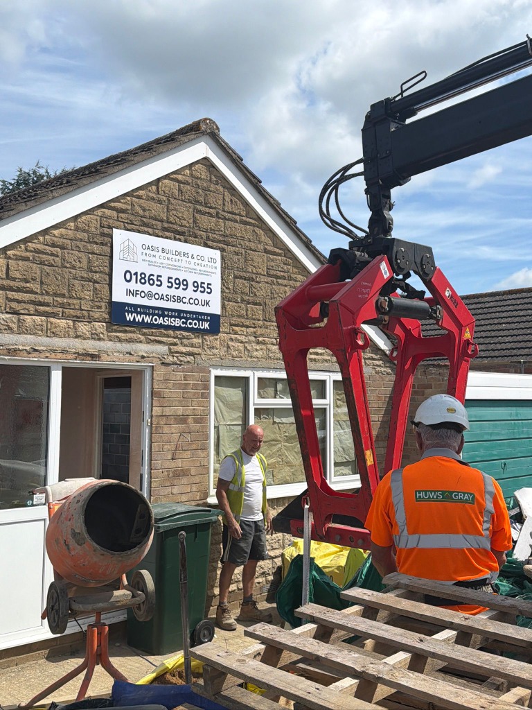 Oxfordshire Bungalow Site & Crane Delivery