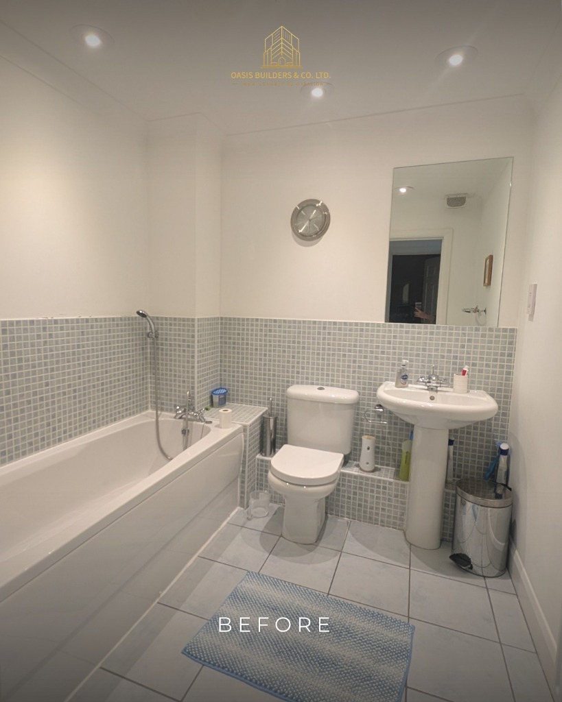 Oxford Bathroom Suite — Before Renovation