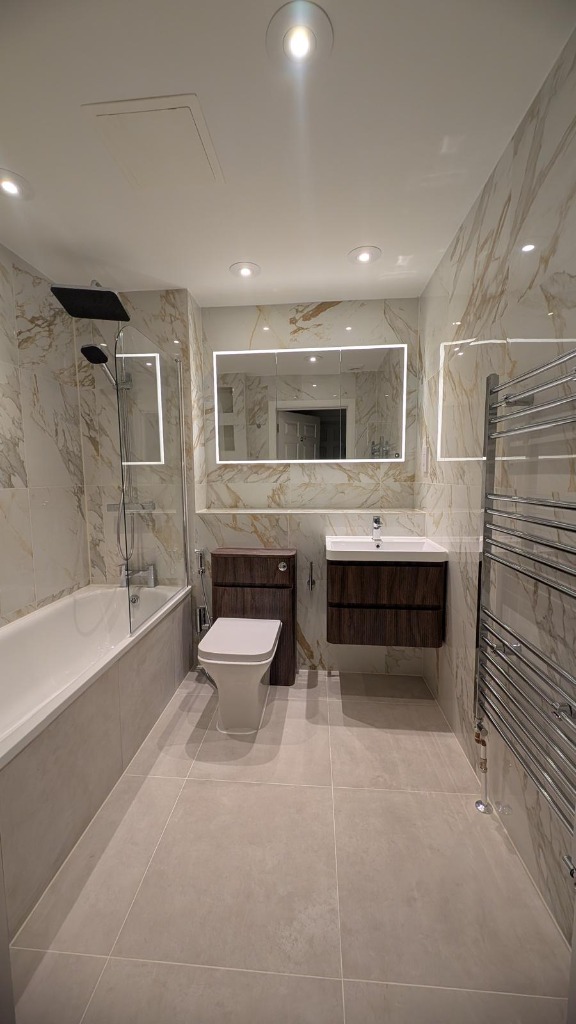 Full Floor-to-Ceiling Luxury Bathroom Layout